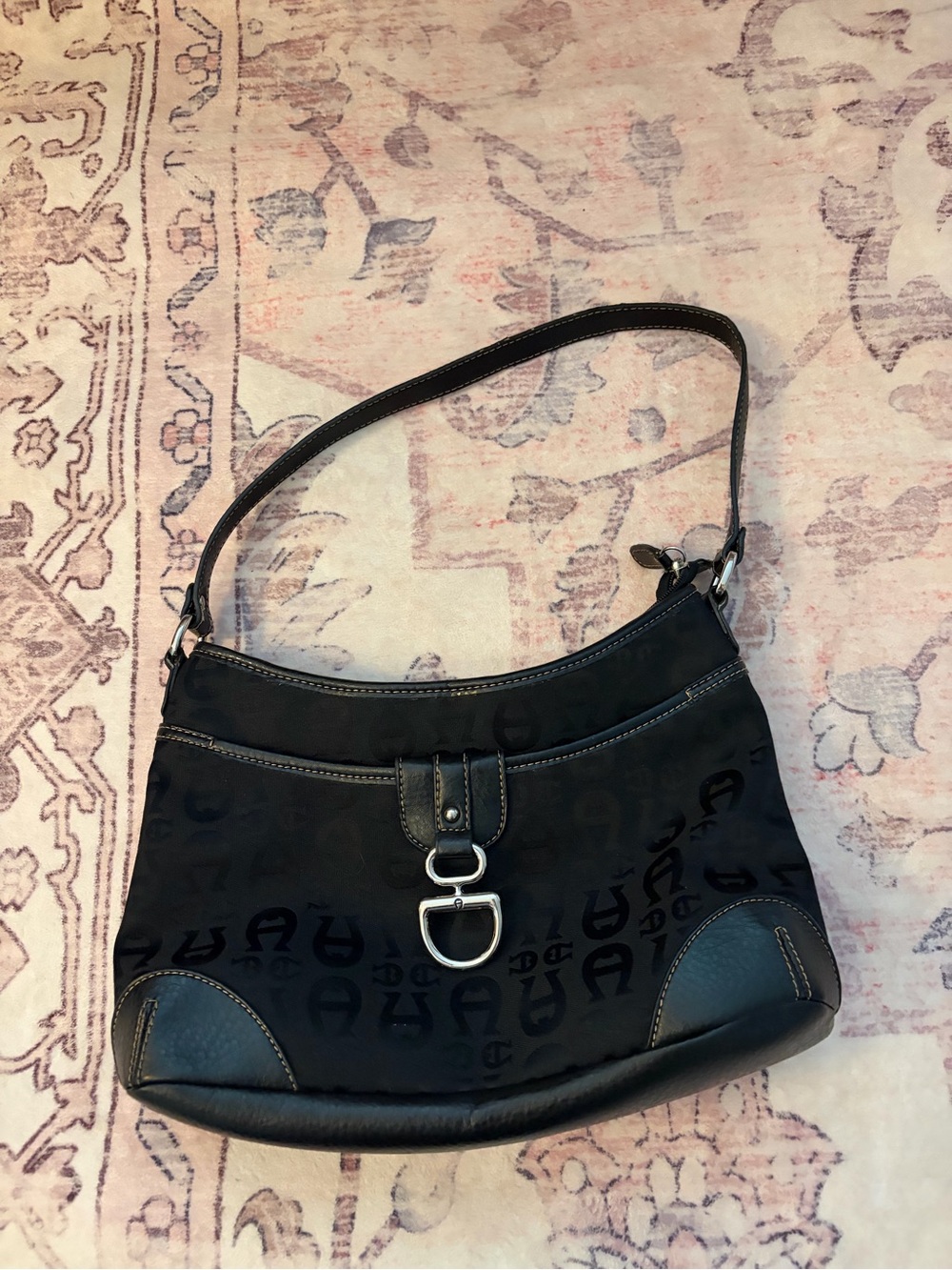 Black Womens Shoulder Bag